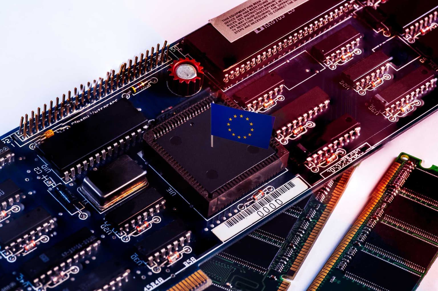 Microchip: la strategia europea per la sovranità tecnologica