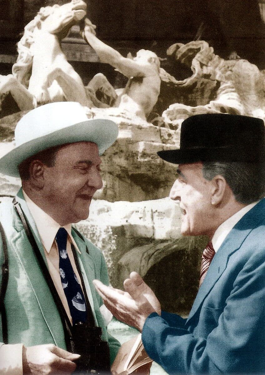 Blockchain, Totò and Trevi Fountain